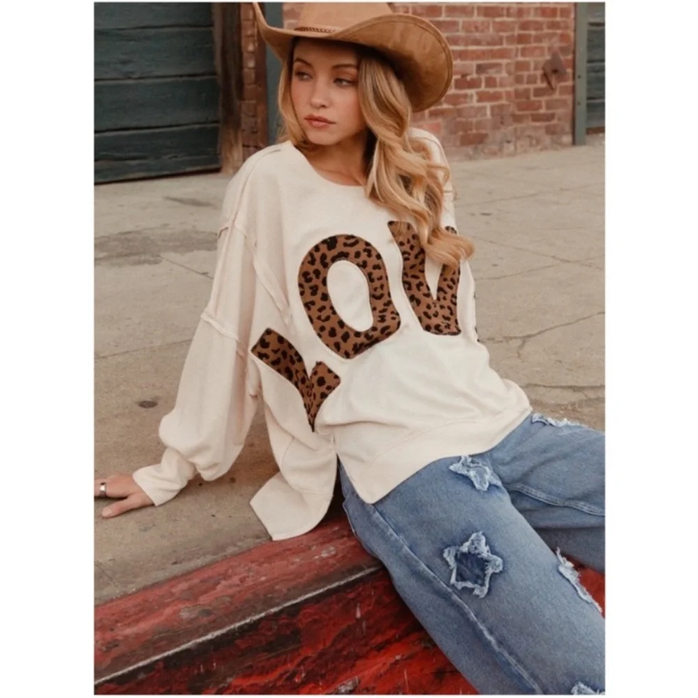 LOOK AT PILLING BiBi Cream Sweater with Leopard Print LOVE. OVERSIZED